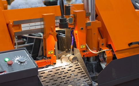 阳春龙门带锯床具备哪些优点？